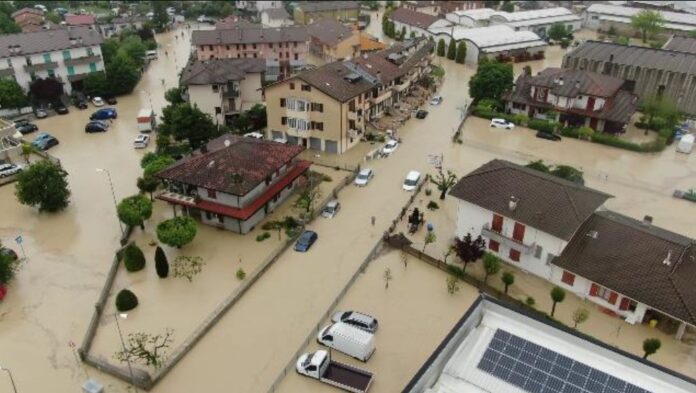 alluvione in emilia romagna story map e raccolta fondi per CRI