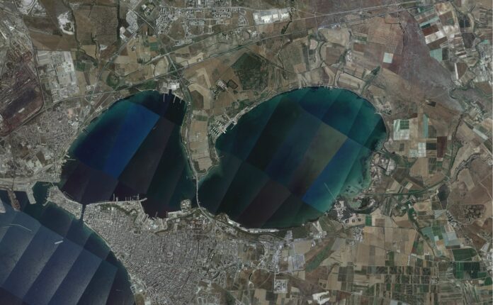 Telerilevamento e GIS per analisi consumo di suolo Taranto